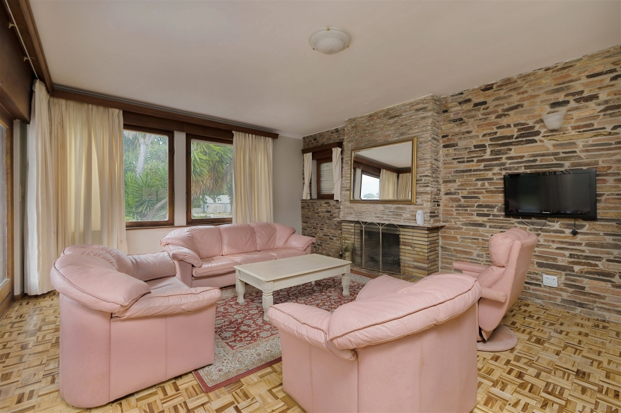 4 Bedroom Property for Sale in Walmer Eastern Cape